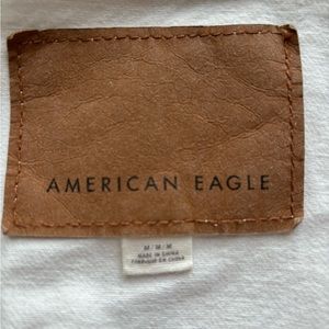 NEVER BEEN WORN. White cropped denim jacket from American Eagle